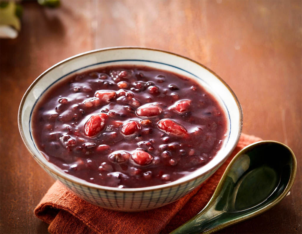 Master chè đậu đỏ in a hands-on cooking class